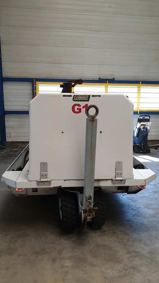 GUINAULT GPU GA120KvA+28DV - Zemaljski agregat GPU: slika 2 GUINAULT GPU GA120KvA+28DV - Zemaljski agregat GPU: slika 2