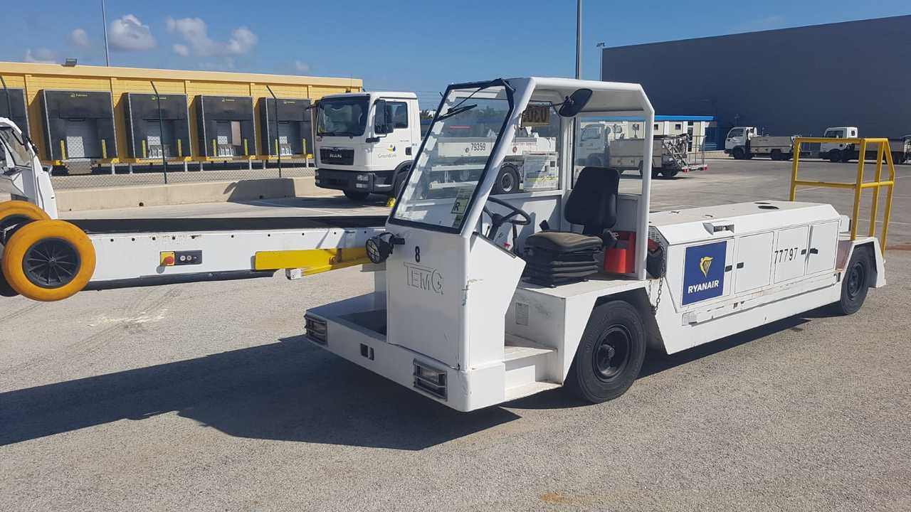 TEMG BELTLOADER TG6000 - Avionski trakasti transporter: slika 2 TEMG BELTLOADER TG6000 - Avionski trakasti transporter: slika 2