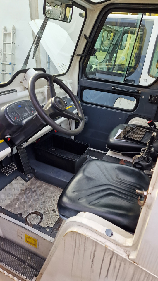 TLD Tractor JST20 - Traktor za prtljag: slika 3 TLD Tractor JST20 - Traktor za prtljag: slika 3