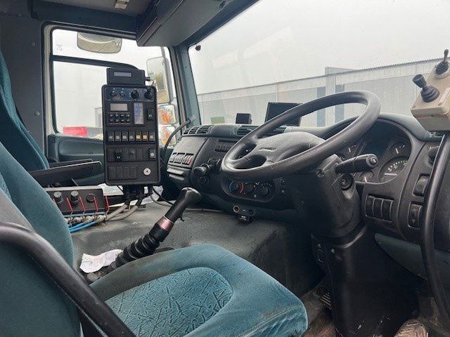 DAF 65 FA65.180 CF - Autočistilica: slika 5 DAF 65 FA65.180 CF - Autočistilica: slika 5