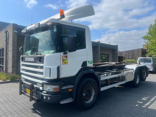 Scania P114-380 - Kamion za prevoz kontejnera/ Kamion sa promenjivim sandukom: slika 1 Scania P114-380 - Kamion za prevoz kontejnera/ Kamion sa promenjivim sandukom: slika 1
