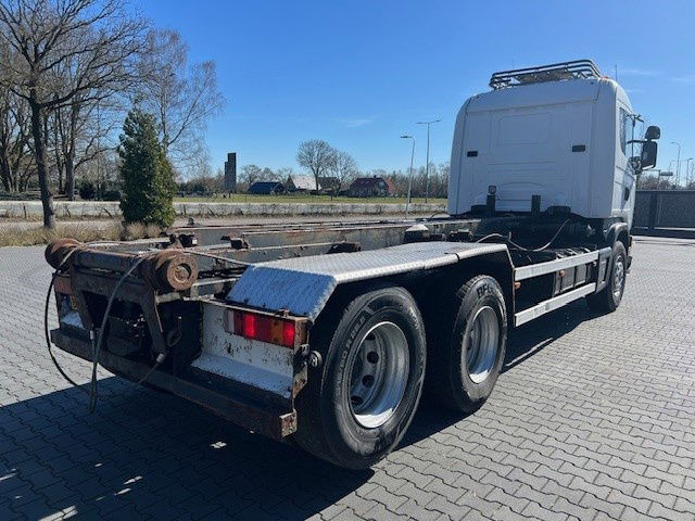Scania R144-460 V8 .460 6x2 - Kamion za prevoz kontejnera/ Kamion sa promenjivim sandukom: slika 3 Scania R144-460 V8 .460 6x2 - Kamion za prevoz kontejnera/ Kamion sa promenjivim sandukom: slika 3