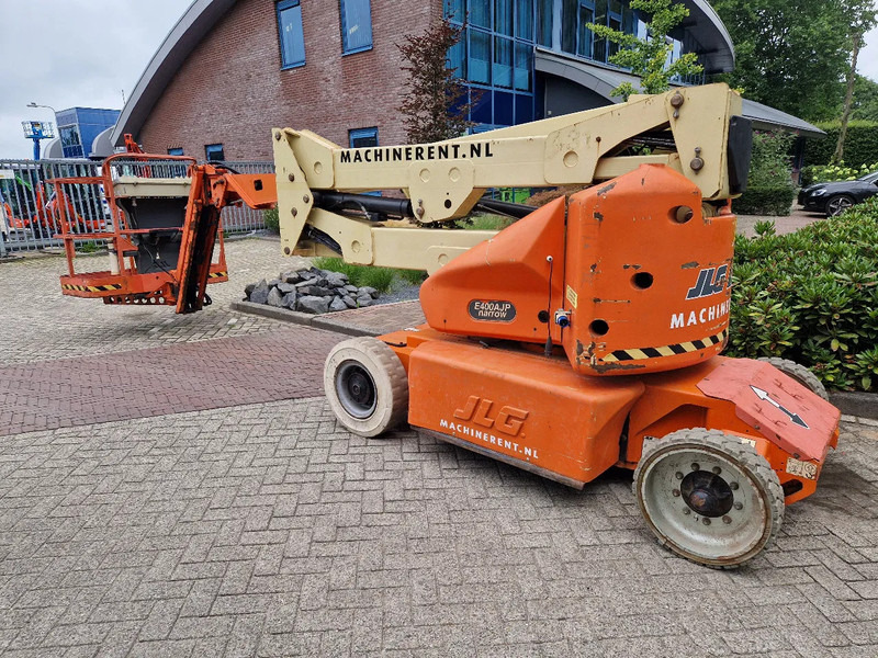 JLG E400AJPN - Zglobna platforma: slika 5 JLG E400AJPN - Zglobna platforma: slika 5