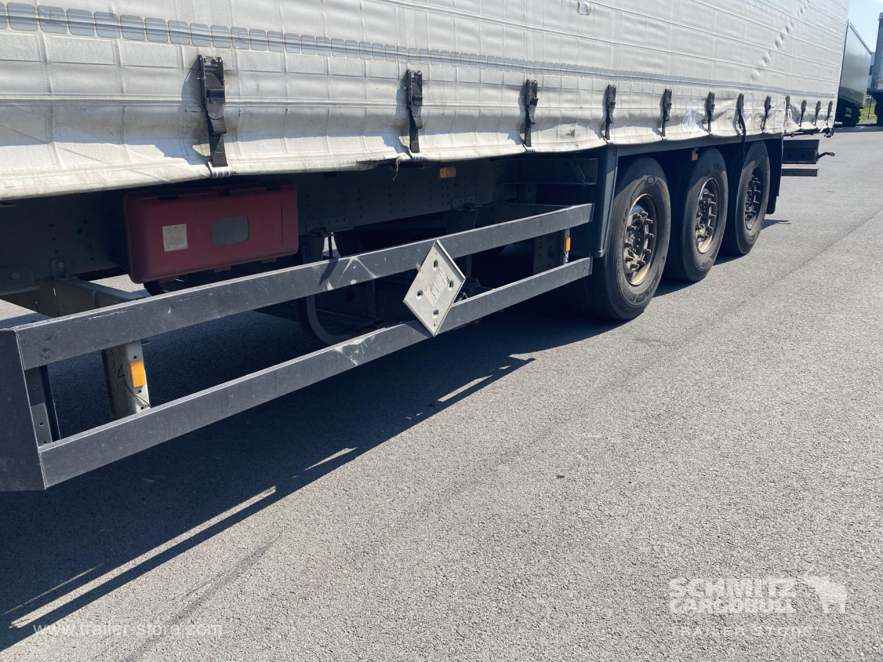 SCHMITZ Curtainsider Standard - Poluprikolica sa ceradom: slika 4 SCHMITZ Curtainsider Standard - Poluprikolica sa ceradom: slika 4