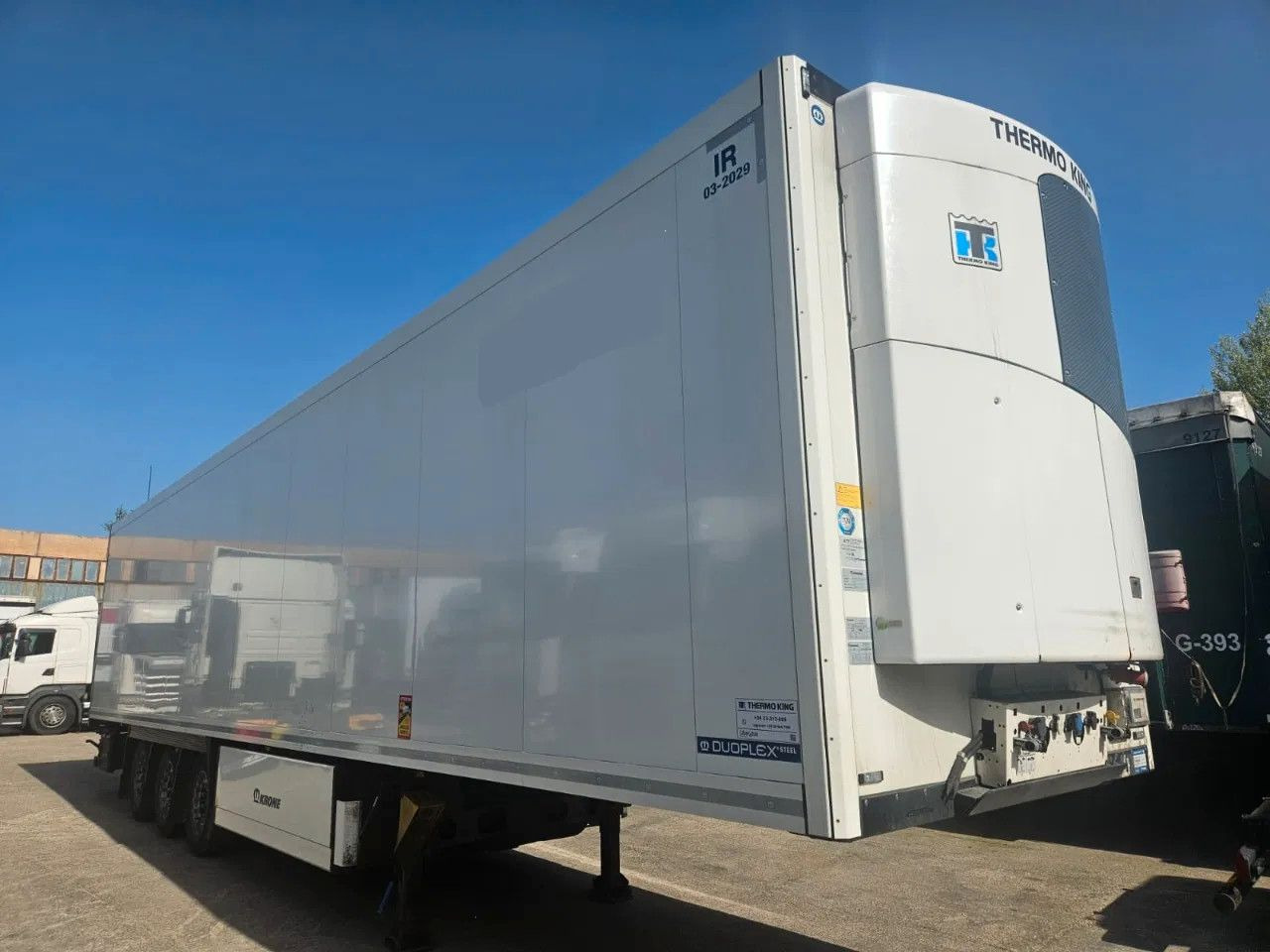Krone SDR 27eL4-S - Frigo ThermoKing SLX300 - Lifting - Poluprikolica hladnjače: slika 2 Krone SDR 27eL4-S - Frigo ThermoKing SLX300 - Lifting - Poluprikolica hladnjače: slika 2