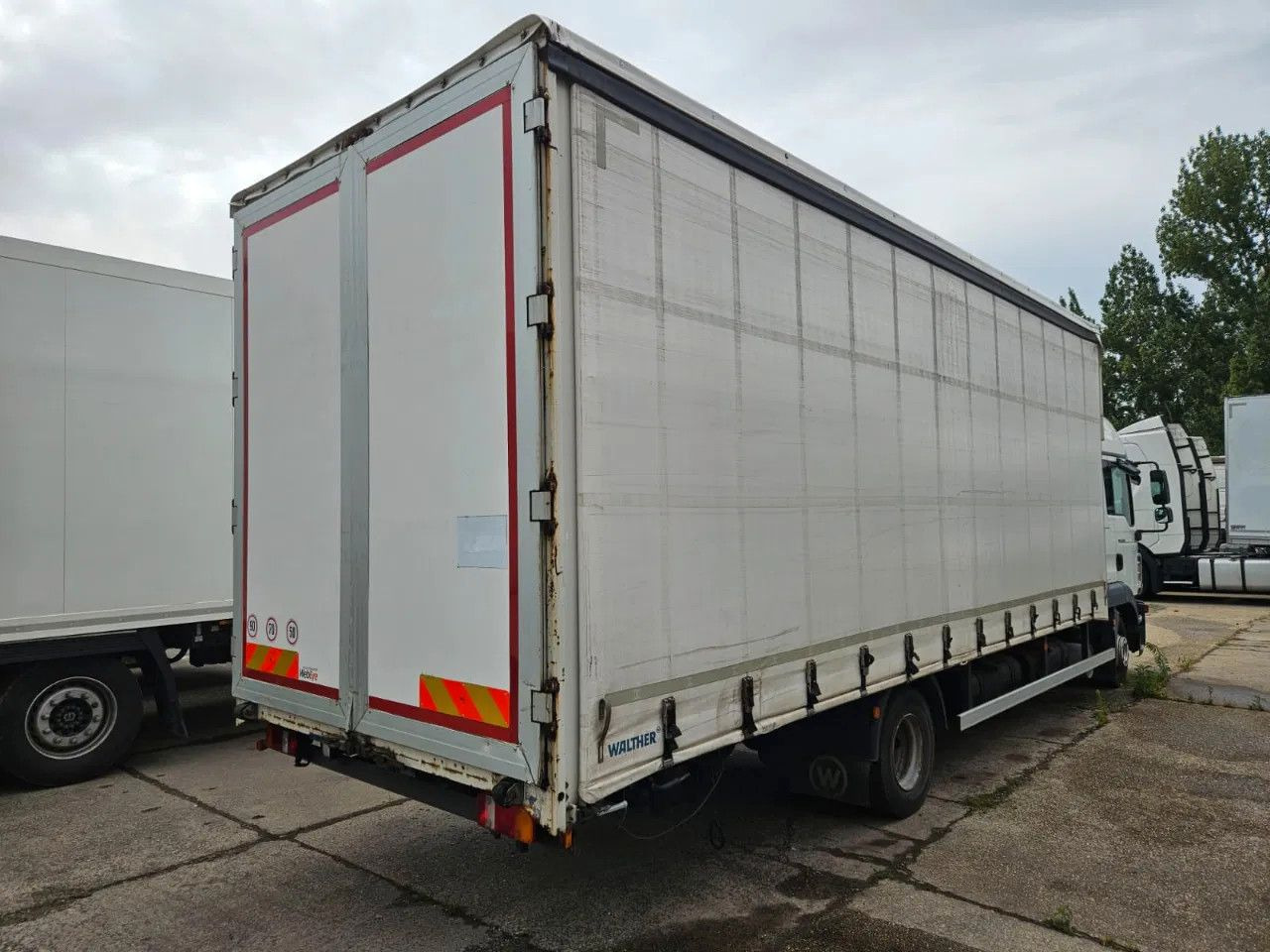 MAN TGL 8.220 4x2 BL Euro 5 EEV - Kamion sa ceradom: slika 4 MAN TGL 8.220 4x2 BL Euro 5 EEV - Kamion sa ceradom: slika 4