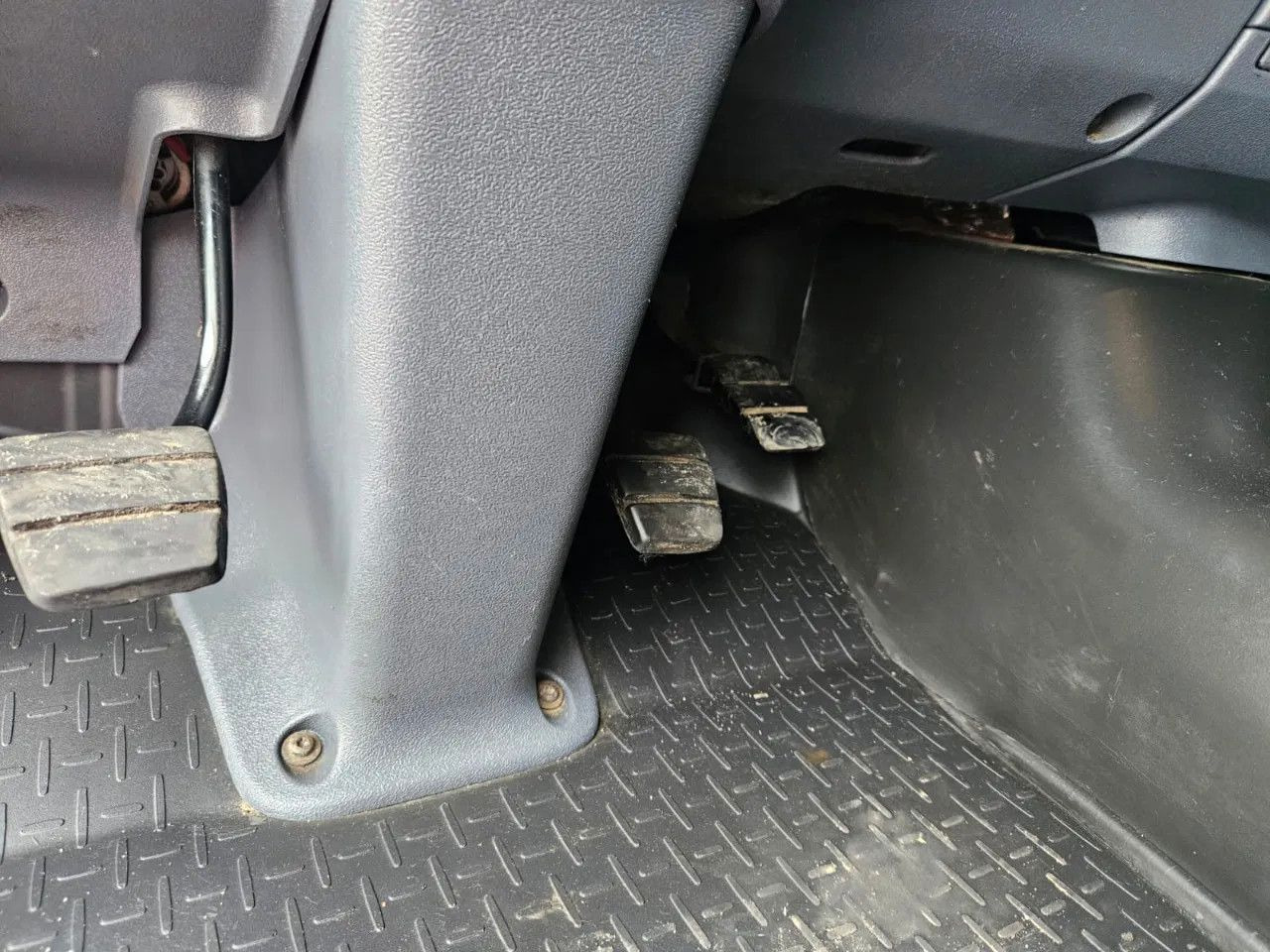 Kamion sa zatvorenim sandukom Scania R480 BOX Tail Lift Euro5: slika 17