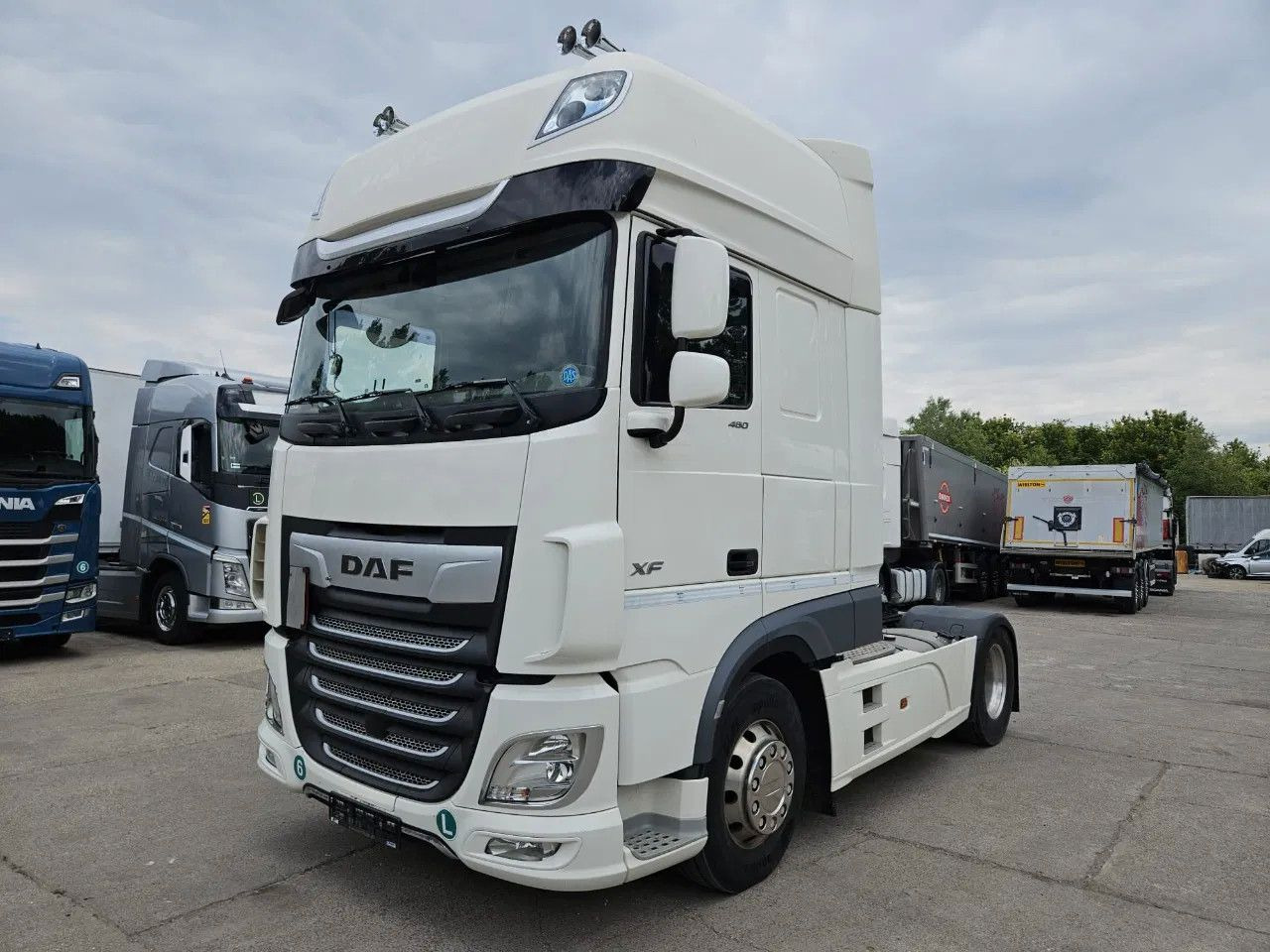 DAF XF 480 SSC Full Spoiler Alloy wheels Standklima - Tegljač: slika 1 DAF XF 480 SSC Full Spoiler Alloy wheels Standklima - Tegljač: slika 1