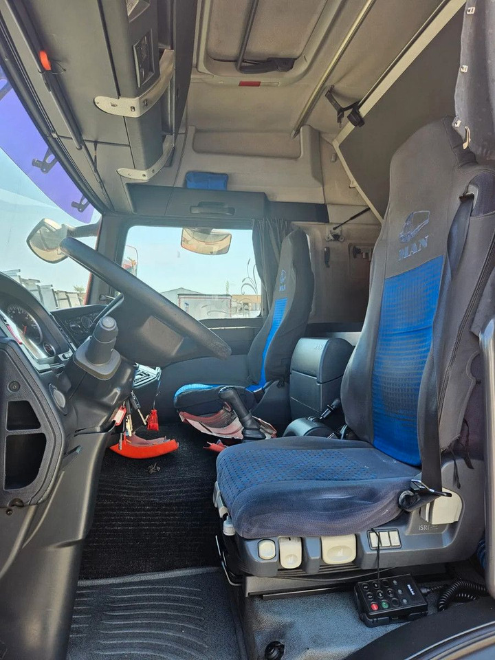 MAN TGL 10.240 Mega - Tegljač: slika 5 MAN TGL 10.240 Mega - Tegljač: slika 5