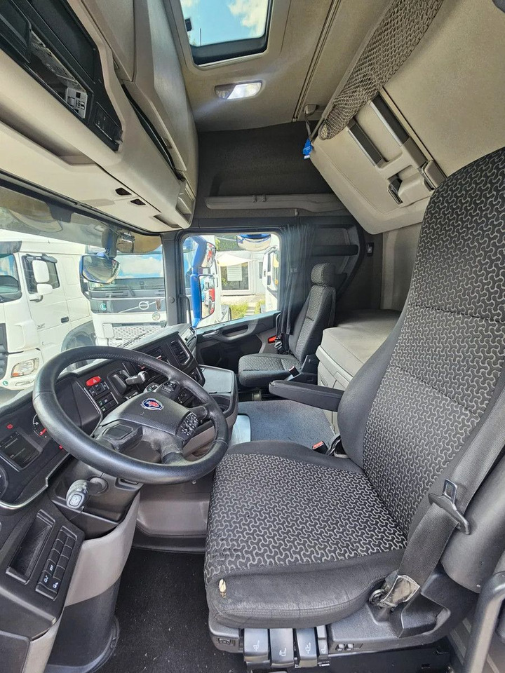 Scania R410 Standard - Full Spoiler - Retarder - Alloy - Tegljač: slika 5 Scania R410 Standard - Full Spoiler - Retarder - Alloy - Tegljač: slika 5