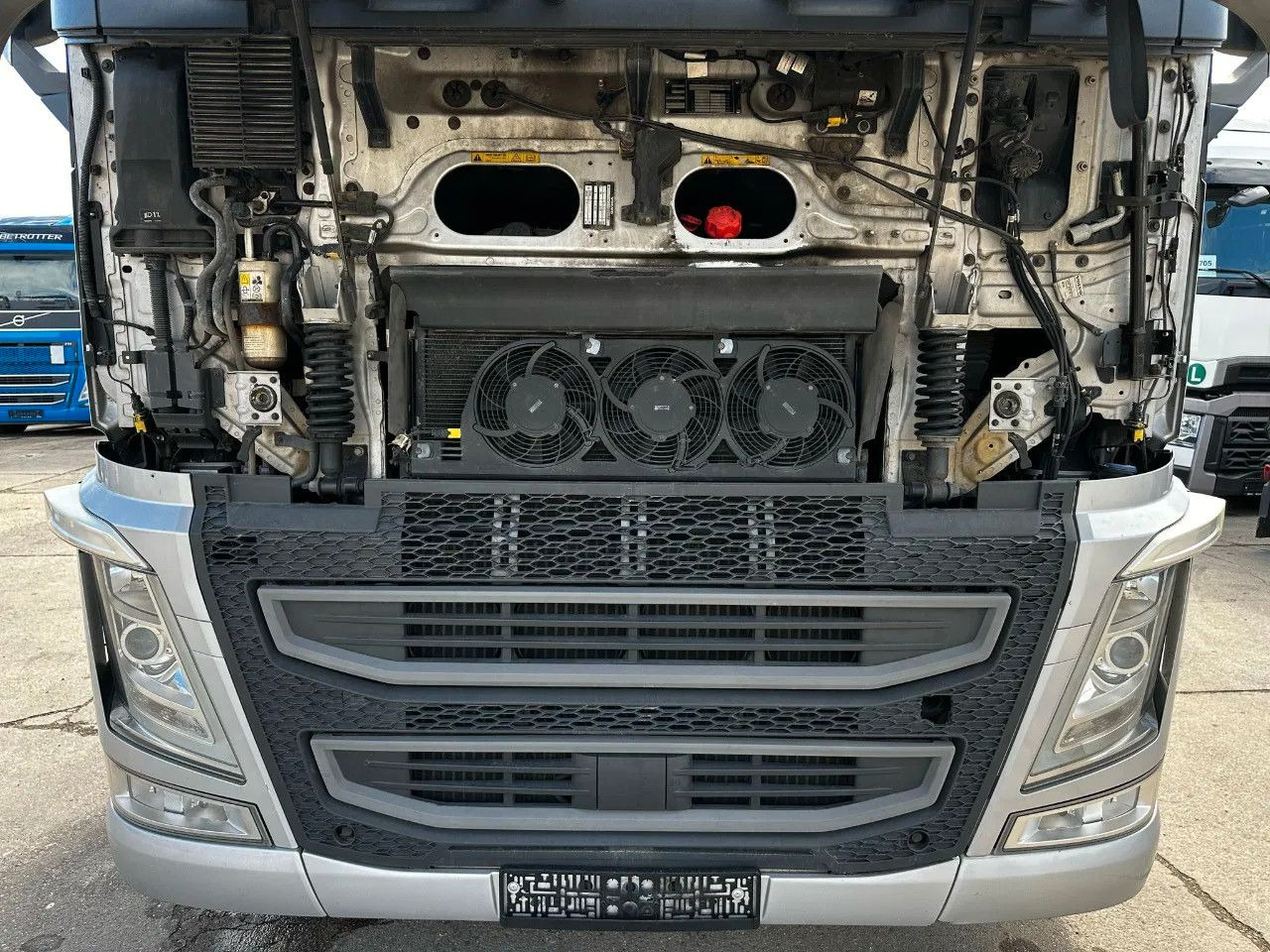 Volvo FH 500 Standard, I Park, ACC, DAS-1 Unit - Tegljač: slika 5 Volvo FH 500 Standard, I Park, ACC, DAS-1 Unit - Tegljač: slika 5