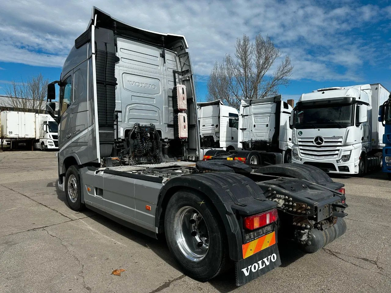 Volvo FH 500 Standard, I Park, ACC, DAS-1 Unit - Tegljač: slika 4 Volvo FH 500 Standard, I Park, ACC, DAS-1 Unit - Tegljač: slika 4