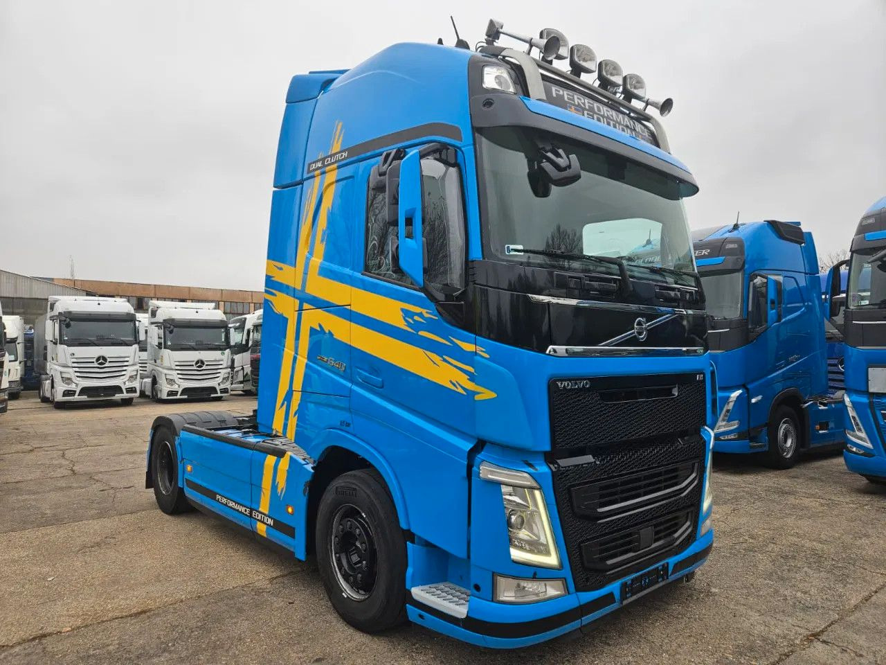 Volvo FH 540 Standard-XL-Dual Clutch Limited Edition-I - Tegljač: slika 2 Volvo FH 540 Standard-XL-Dual Clutch Limited Edition-I - Tegljač: slika 2
