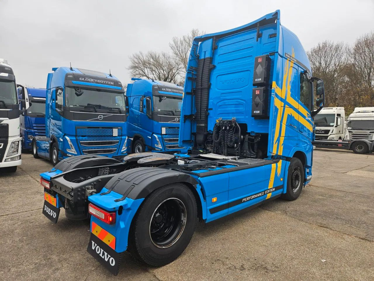 Volvo FH 540 Standard-XL-Dual Clutch Limited Edition-I - Tegljač: slika 3 Volvo FH 540 Standard-XL-Dual Clutch Limited Edition-I - Tegljač: slika 3
