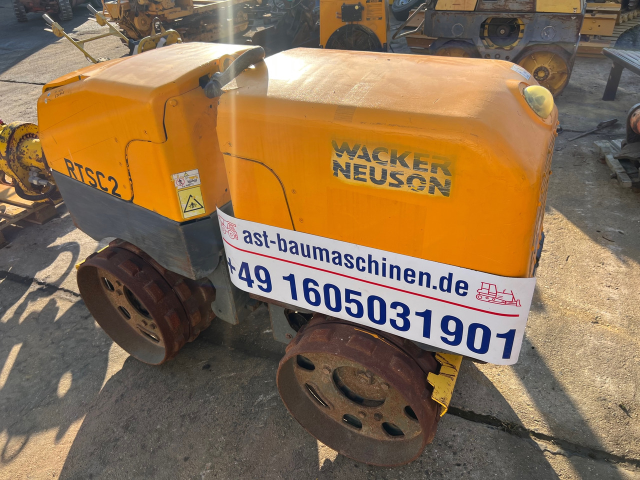 WACKER NEUSON RT82-SC 2 - Mini valjak: slika 3 WACKER NEUSON RT82-SC 2 - Mini valjak: slika 3