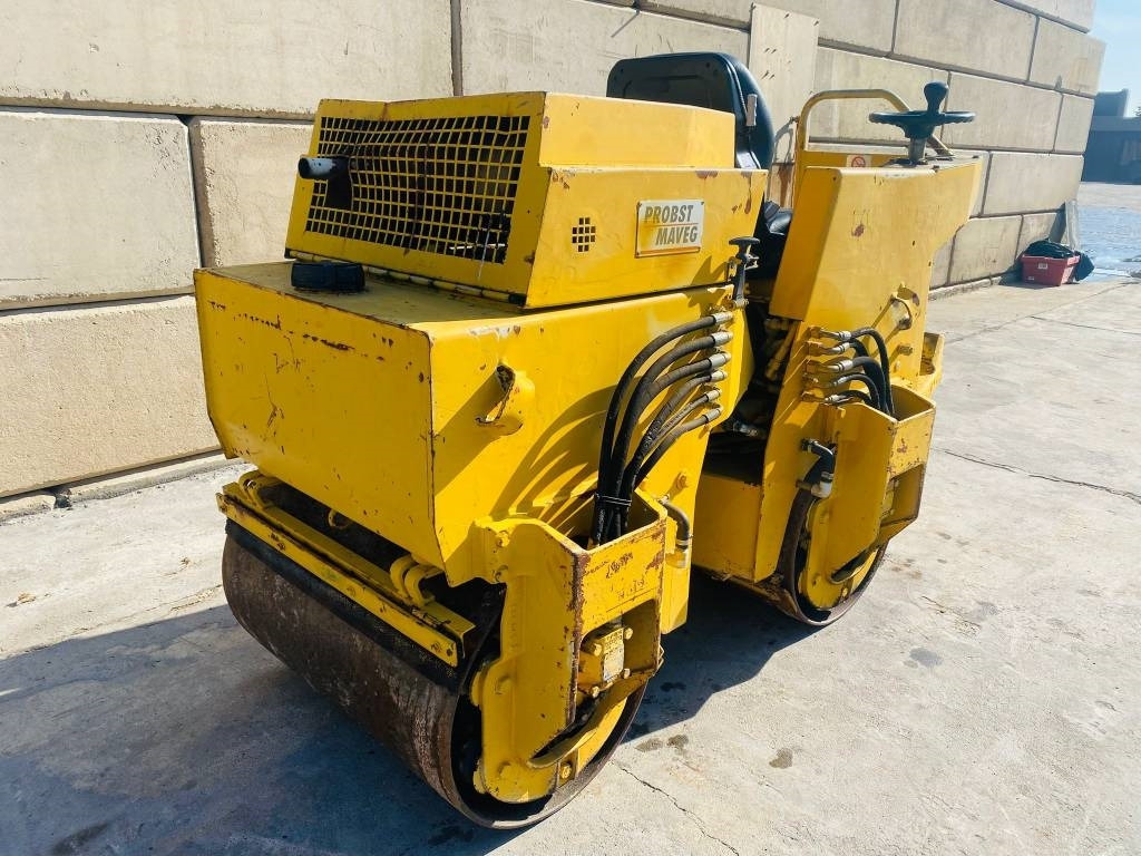 Valjak za puteve Bomag BW 75 AD: slika 6