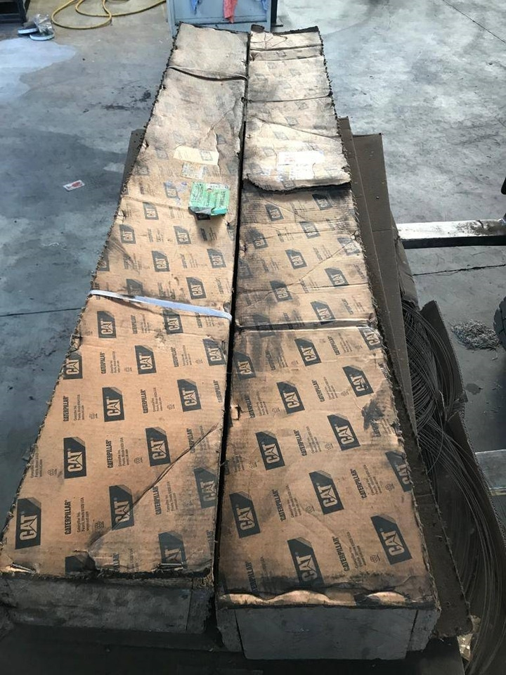 CAT 223-5118 - Radijator za Građevinska mašina: slika 5 CAT 223-5118 - Radijator za Građevinska mašina: slika 5