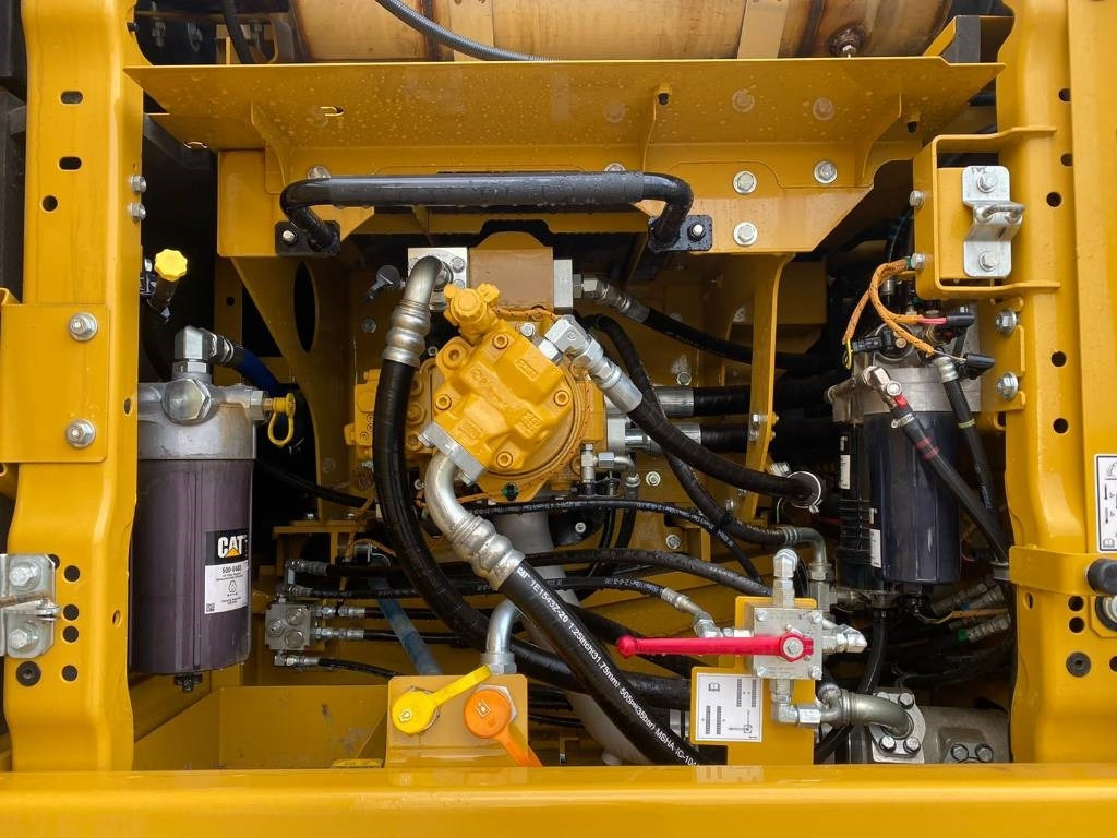 CAT 340uhd  CAT 340uhd: slika 12