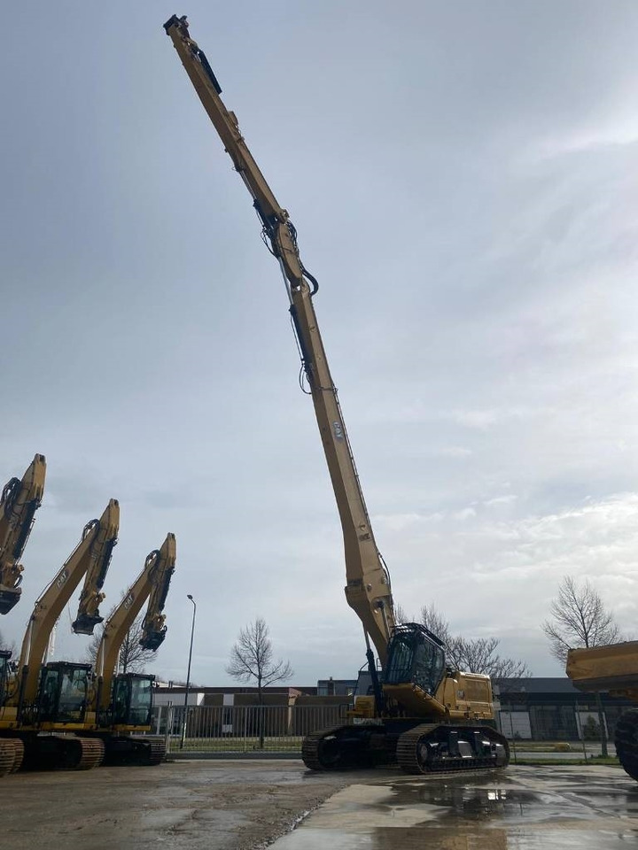 CAT 340uhd  CAT 340uhd: slika 7