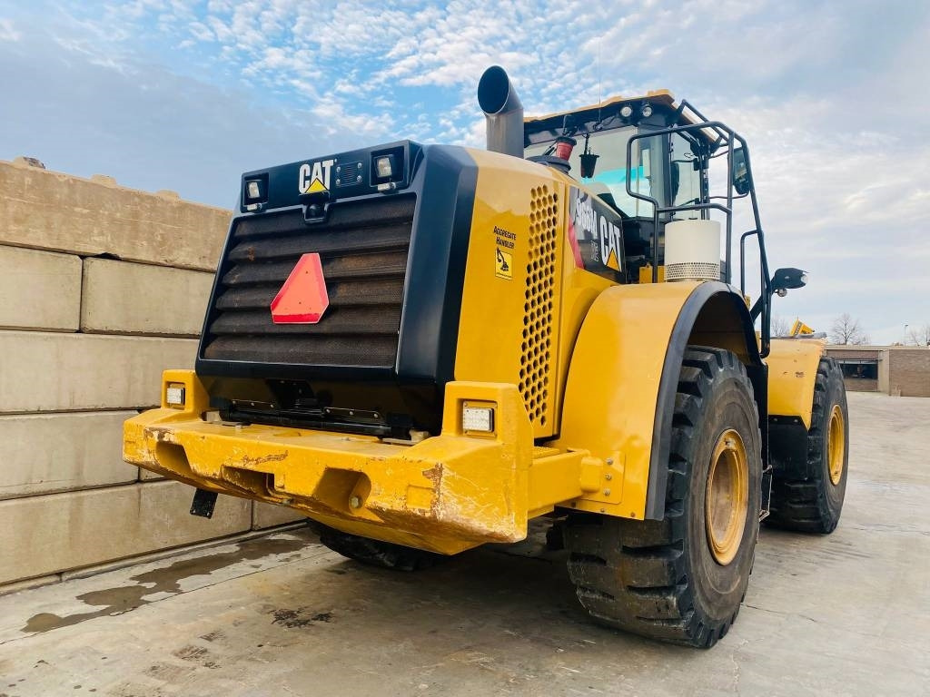 CAT 966 M - Utovarivač točkaš: slika 5 CAT 966 M - Utovarivač točkaš: slika 5