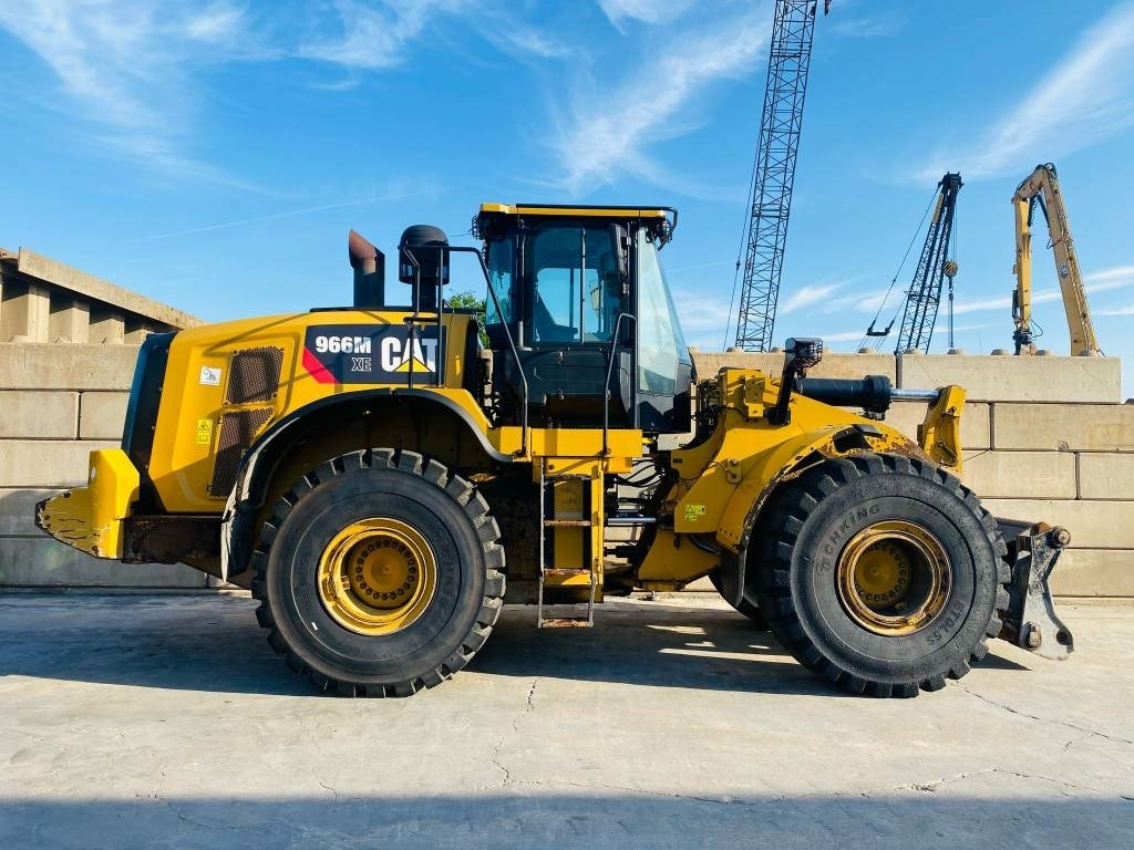 CAT 966 M xe - Utovarivač točkaš: slika 2 CAT 966 M xe - Utovarivač točkaš: slika 2