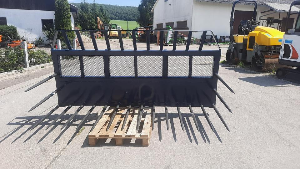 GRÜNGUTGABEL Silogabel Silagegabel Maisschild Dunggabel - Oprema za silose: slika 1 GRÜNGUTGABEL Silogabel Silagegabel Maisschild Dunggabel - Oprema za silose: slika 1