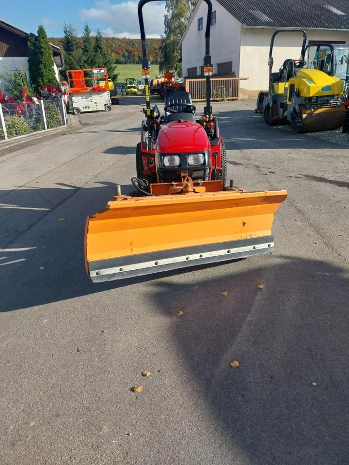 Schlepper Shibaura ST 318 Kleintraktor Traktor Kubota Iseki - Raonik za sneg: slika 2 Schlepper Shibaura ST 318 Kleintraktor Traktor Kubota Iseki - Raonik za sneg: slika 2