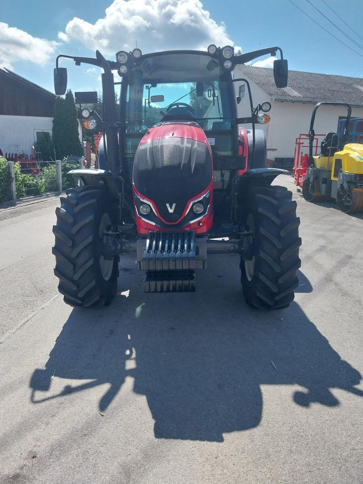Valtra A 85 - Traktor: slika 2 Valtra A 85 - Traktor: slika 2