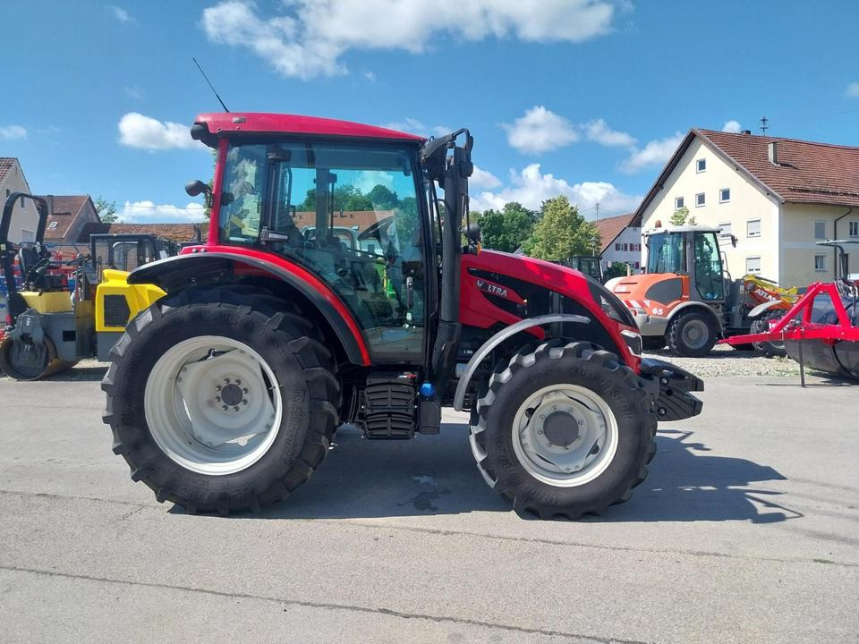 Valtra A85 Schlepper Traktor Bulldog - Traktor: slika 4 Valtra A85 Schlepper Traktor Bulldog - Traktor: slika 4