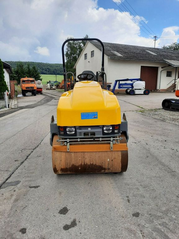 Wacker RD 27-120, neuer Motor 1 Stunde - Valjak: slika 2 Wacker RD 27-120, neuer Motor 1 Stunde - Valjak: slika 2