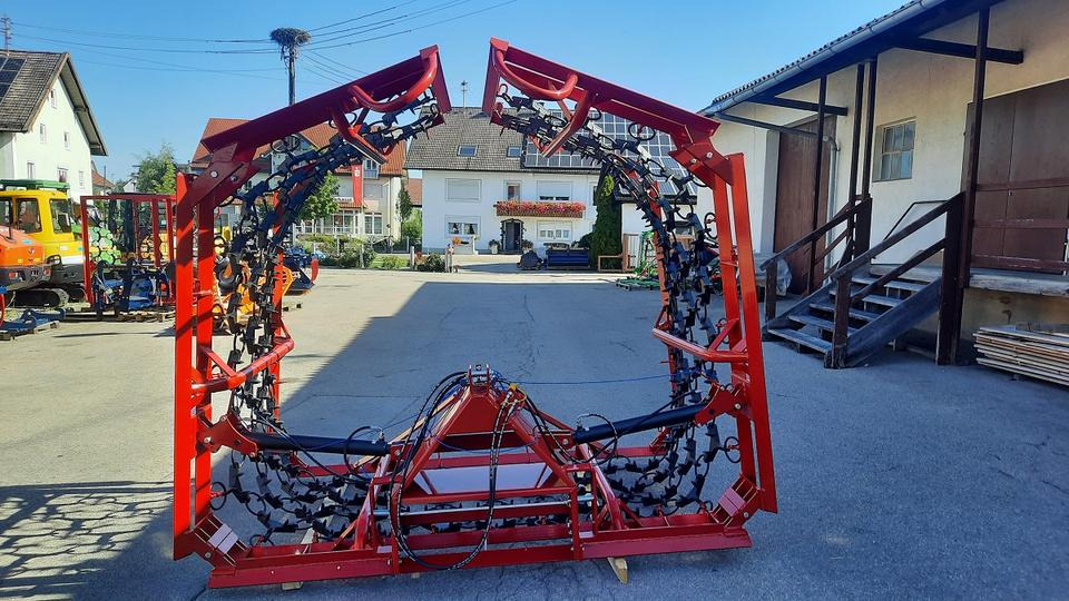 Wiesenegge 6 - 8m Wiesenstriegel Wiesenschleppe Schlepper - Lančana drljača: slika 5 Wiesenegge 6 - 8m Wiesenstriegel Wiesenschleppe Schlepper - Lančana drljača: slika 5