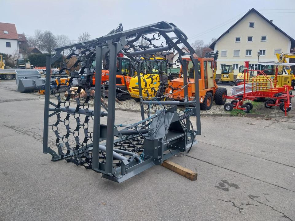 Wiesenegge 6 - 8m Wiesenstriegel Wiesenschleppe Schlepper - Lančana drljača: slika 2 Wiesenegge 6 - 8m Wiesenstriegel Wiesenschleppe Schlepper - Lančana drljača: slika 2