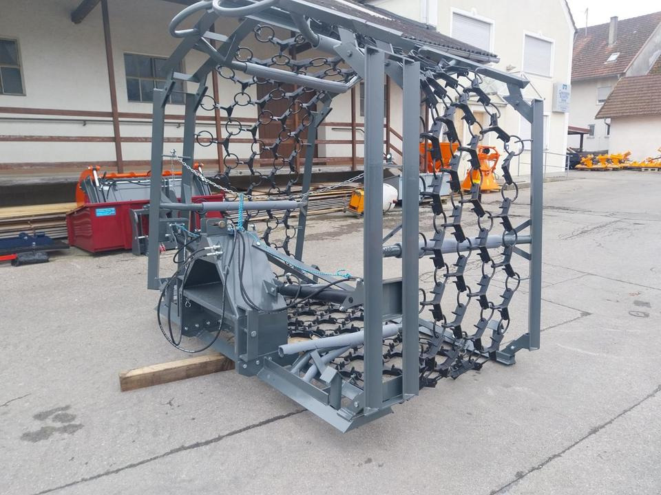 Wiesenegge 6 - 8m Wiesenstriegel Wiesenschleppe Schlepper - Lančana drljača: slika 4 Wiesenegge 6 - 8m Wiesenstriegel Wiesenschleppe Schlepper - Lančana drljača: slika 4