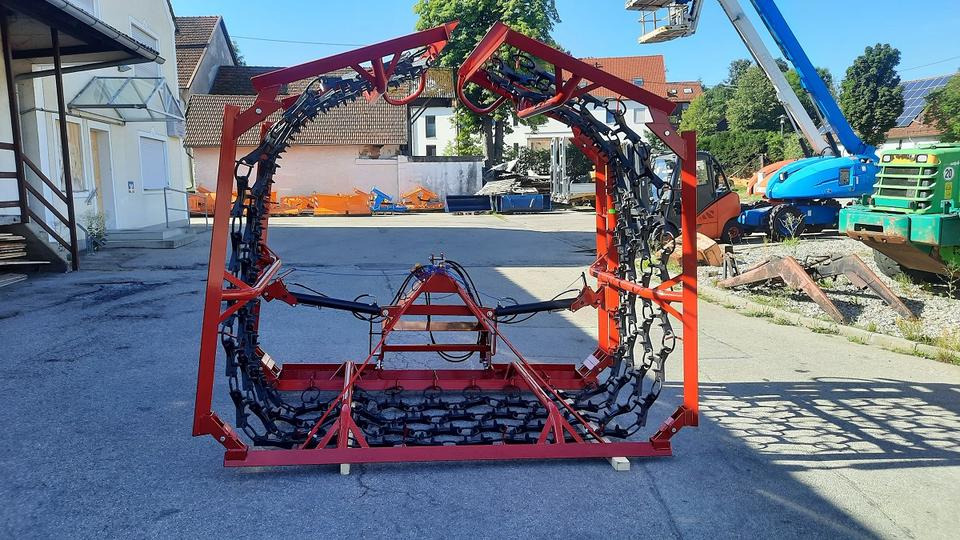 Wiesenegge 6 - 8m Wiesenstriegel Wiesenschleppe Traktor Egge - Lančana drljača: slika 1 Wiesenegge 6 - 8m Wiesenstriegel Wiesenschleppe Traktor Egge - Lančana drljača: slika 1