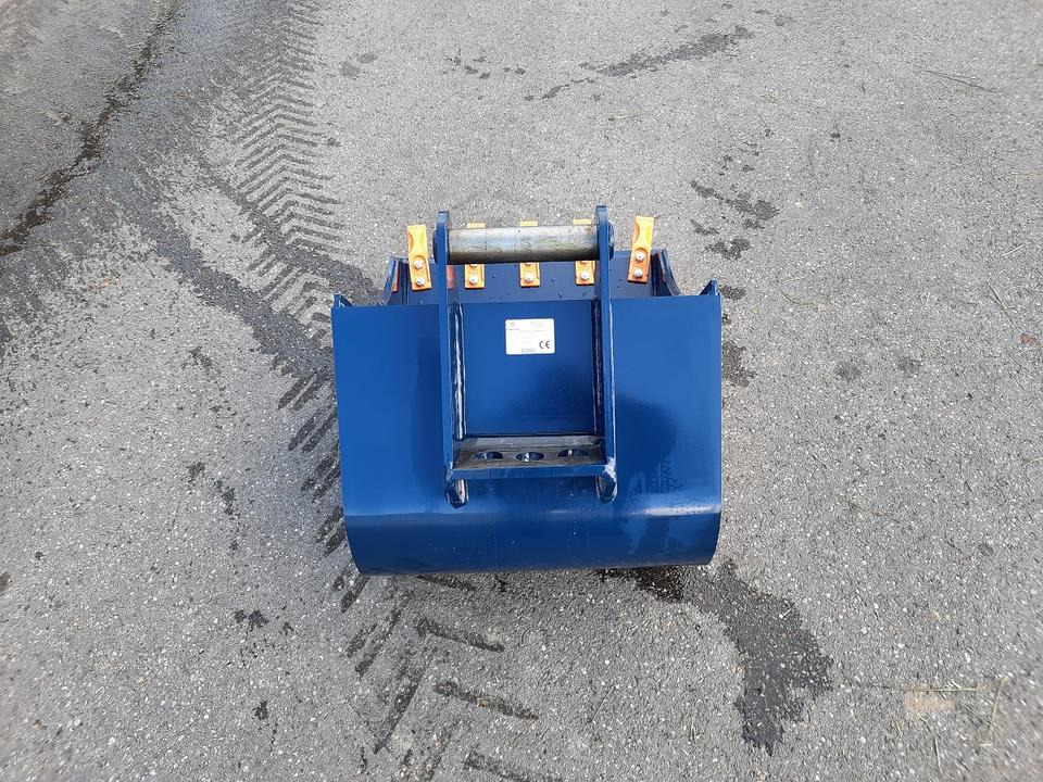 Neue Tiefenlöffel 3,5 - 5 to Grabenräumlöffel Minibagger Kubota - Kašika za bager: slika 4 Neue Tiefenlöffel 3,5 - 5 to Grabenräumlöffel Minibagger Kubota - Kašika za bager: slika 4