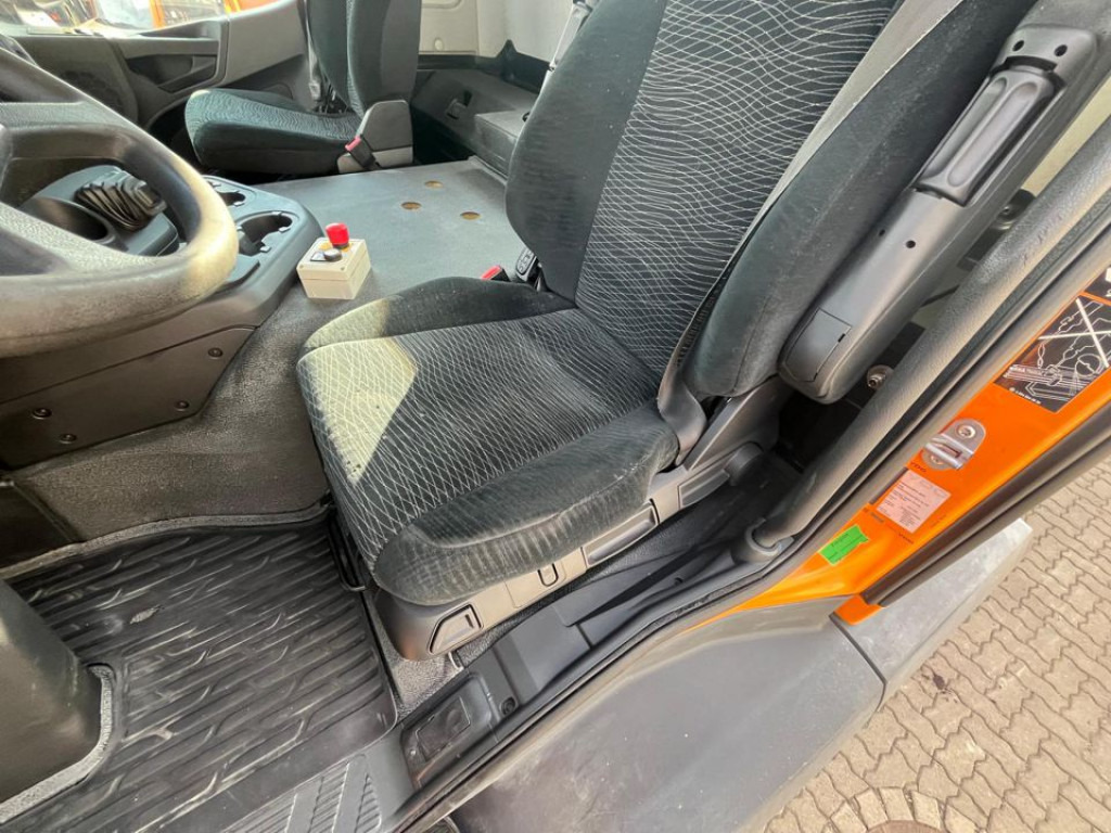 MERCEDES-BENZ Arocs 3236 8x4 Betonmischer Deutsch Top AP Achsen - Kamion: slika 2 MERCEDES-BENZ Arocs 3236 8x4 Betonmischer Deutsch Top AP Achsen - Kamion: slika 2