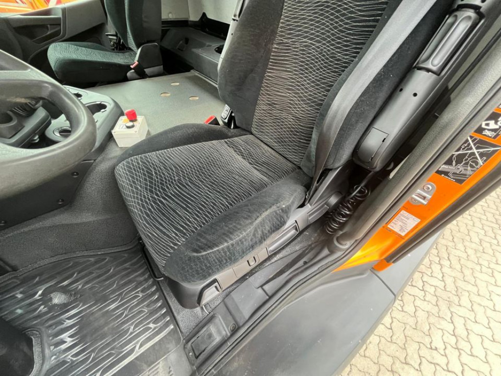 MERCEDES-BENZ Arocs 3236 8x4 Betonmischer Deutsch Top AP Achsen - Kamion: slika 2 MERCEDES-BENZ Arocs 3236 8x4 Betonmischer Deutsch Top AP Achsen - Kamion: slika 2