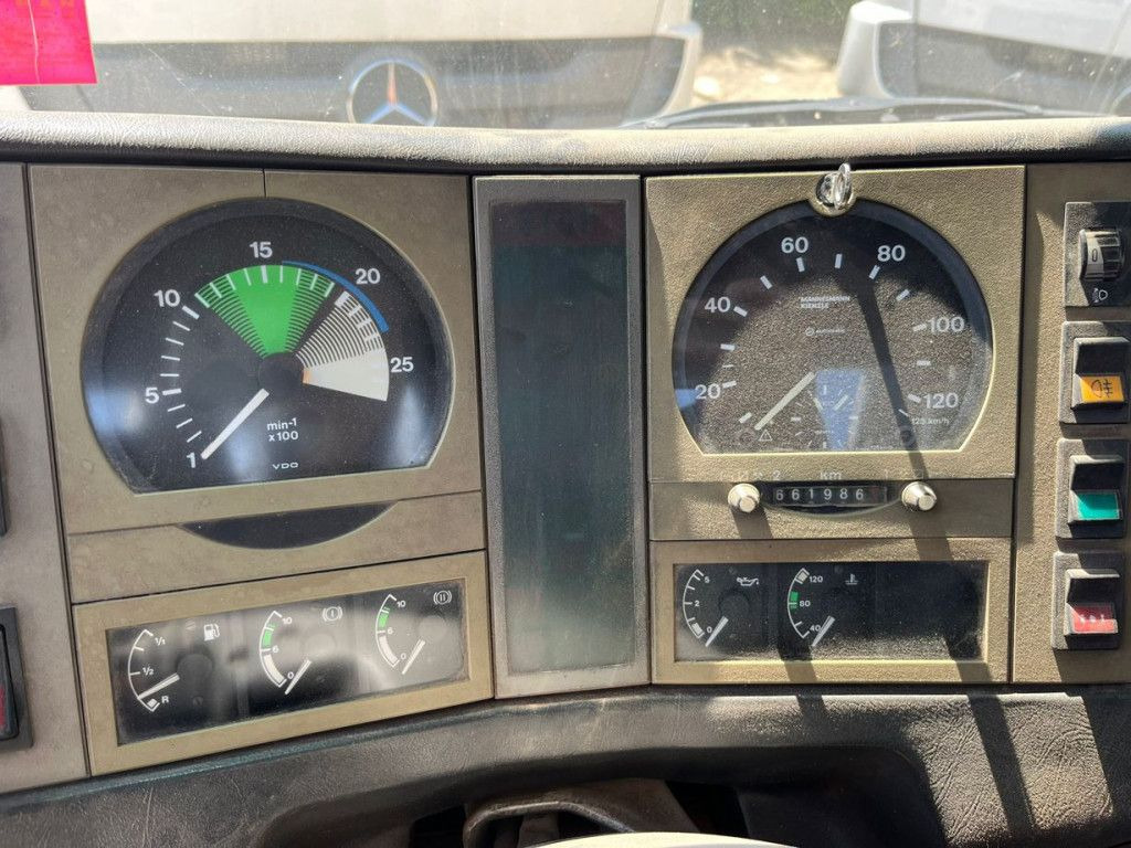 Kamion sa hidrauličnom kukom, Kamion sa dizalicom MAN F2000 27.342 6x4 Abrollkipper mit Kran: slika 8