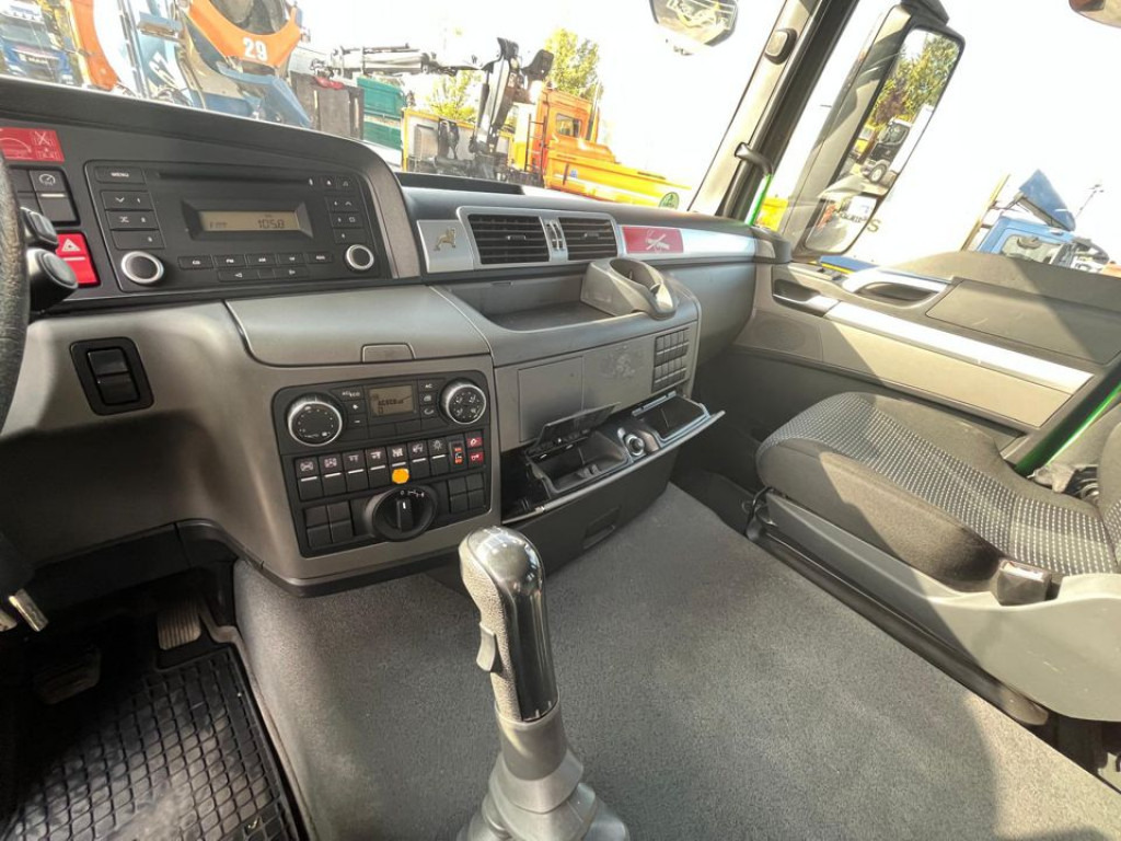 MAN TG-S 26.400 6x4H-2 BL Abrollkipper mit Kran Lift Lenk - Kamion sa hidrauličnom kukom, Kamion sa dizalicom: slika 3 MAN TG-S 26.400 6x4H-2 BL Abrollkipper mit Kran Lift Lenk - Kamion sa hidrauličnom kukom, Kamion sa dizalicom: slika 3