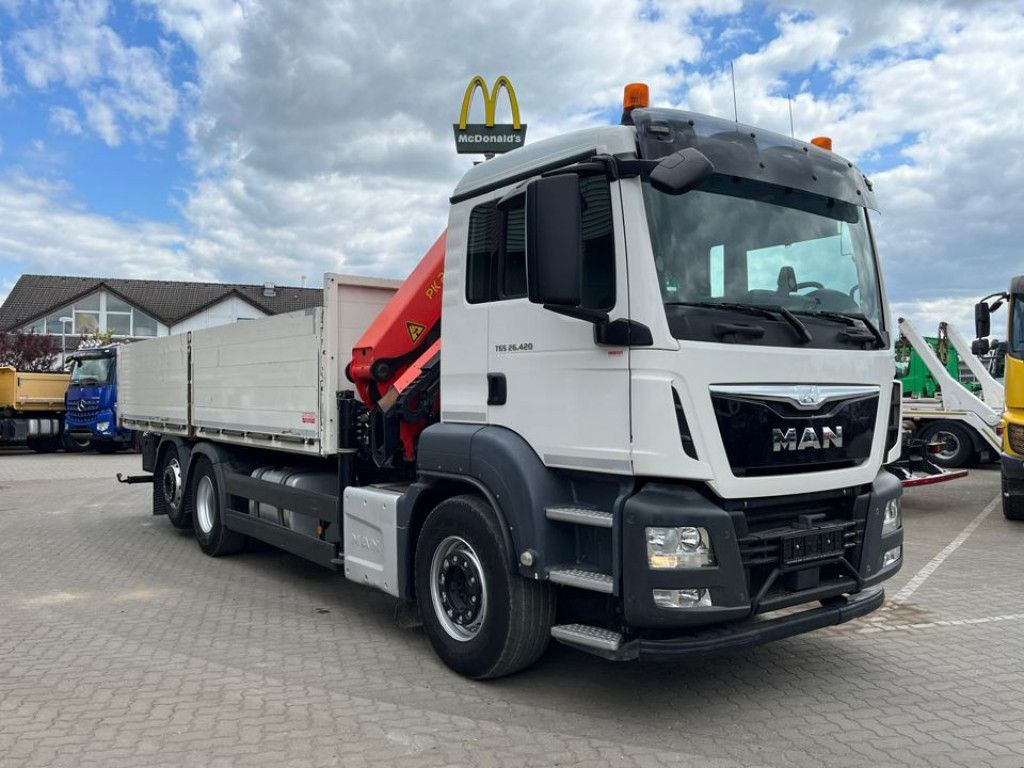 MAN TG-S 26.420 6x2 BL Pritsche Kran Palf. PK 22002+ - Kamion sa tovarnim sandukom, Kamion sa dizalicom: slika 3 MAN TG-S 26.420 6x2 BL Pritsche Kran Palf. PK 22002+ - Kamion sa tovarnim sandukom, Kamion sa dizalicom: slika 3
