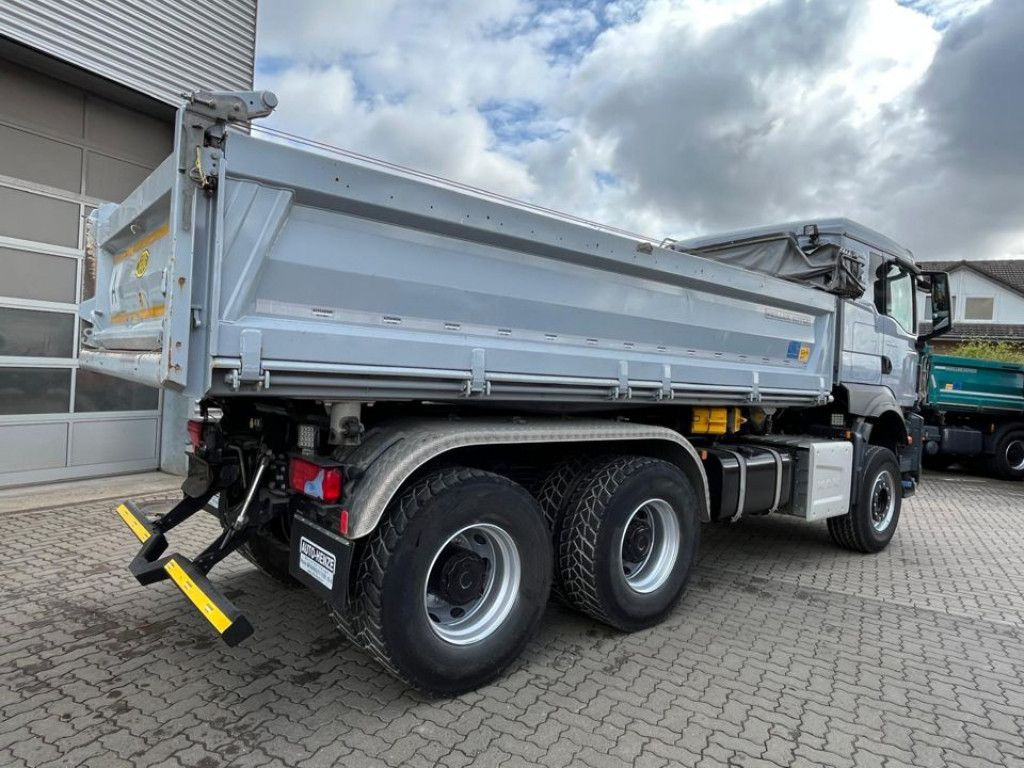 MAN TG-S 26.510 6x4 BB 3-Achs Kipper Meiller Bordmat - Istovarivač: slika 5 MAN TG-S 26.510 6x4 BB 3-Achs Kipper Meiller Bordmat - Istovarivač: slika 5