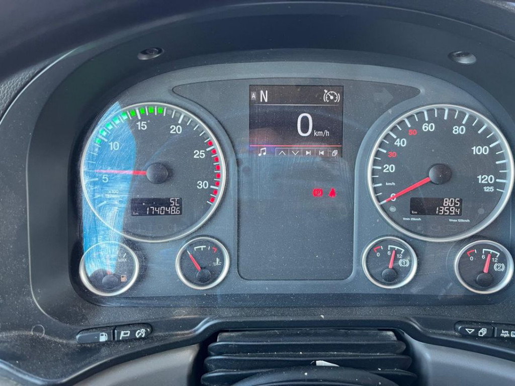 Kiper MAN TG-S 35.460 8x6 BB 4 Achs Muldenkipper Meiller 18m³: slika 9