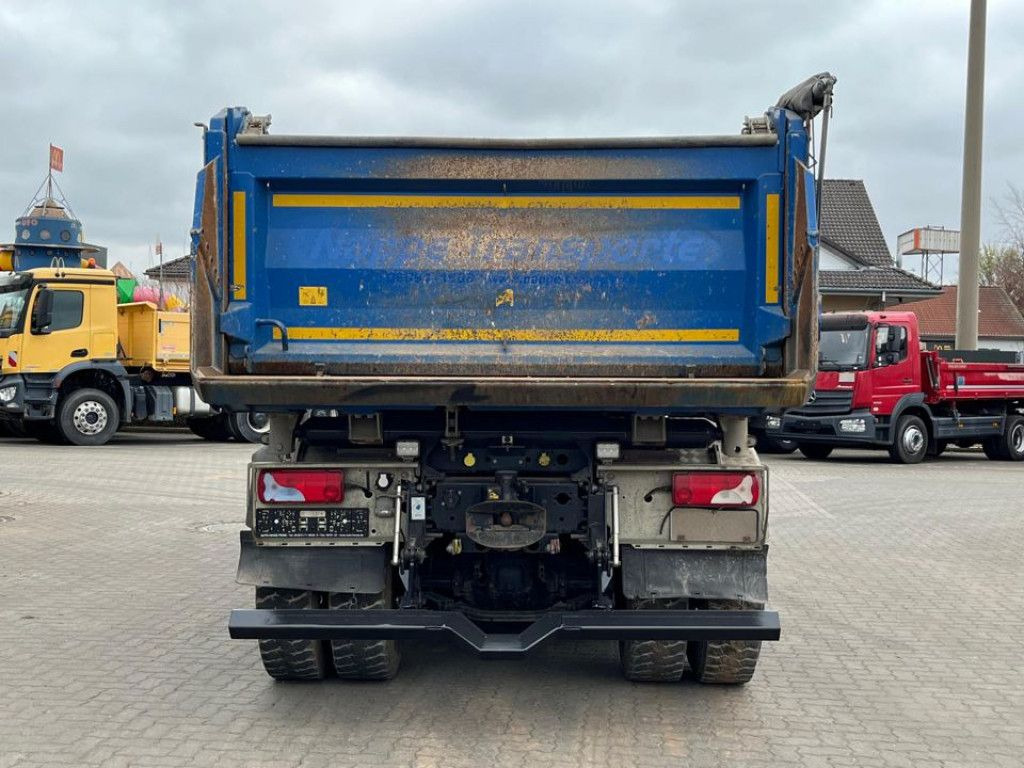 MAN TG-S 35.510 8x4 BB 4-Achs Kipper Bordmatik nur 1 - Istovarivač: slika 3 MAN TG-S 35.510 8x4 BB 4-Achs Kipper Bordmatik nur 1 - Istovarivač: slika 3