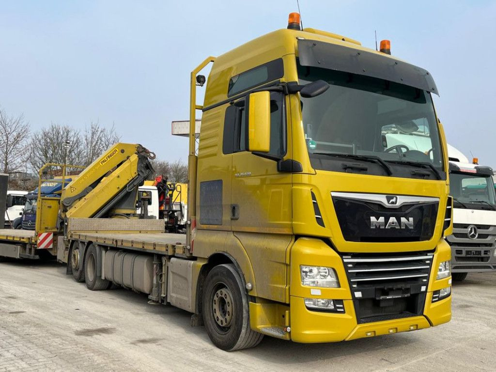 MAN TG-X 26.500 6x2-2 LL Pritsche Heckkran 53m/to, F - Kamion sa dizalicom: slika 2 MAN TG-X 26.500 6x2-2 LL Pritsche Heckkran 53m/to, F - Kamion sa dizalicom: slika 2
