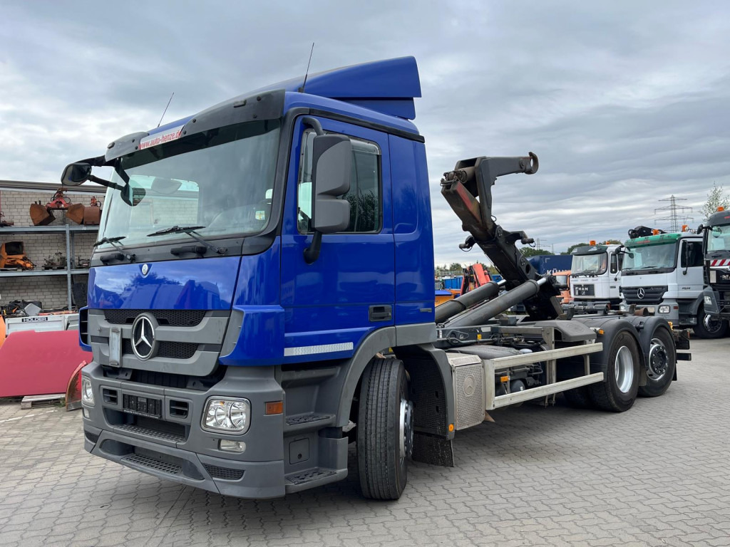 MERCEDES-BENZ Actros 2541 L6x2 Abrollkipper Meiller Schub+Knick - Kamion sa hidrauličnom kukom: slika 1 MERCEDES-BENZ Actros 2541 L6x2 Abrollkipper Meiller Schub+Knick - Kamion sa hidrauličnom kukom: slika 1