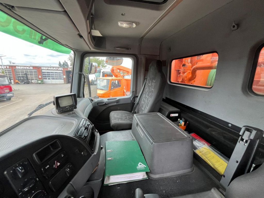 MERCEDES-BENZ Actros 2644 L 6x4 Saug + Spülwagen Kombi Saug+Spül super Zustand - Vakuumska cisterna: slika 2 MERCEDES-BENZ Actros 2644 L 6x4 Saug + Spülwagen Kombi Saug+Spül super Zustand - Vakuumska cisterna: slika 2