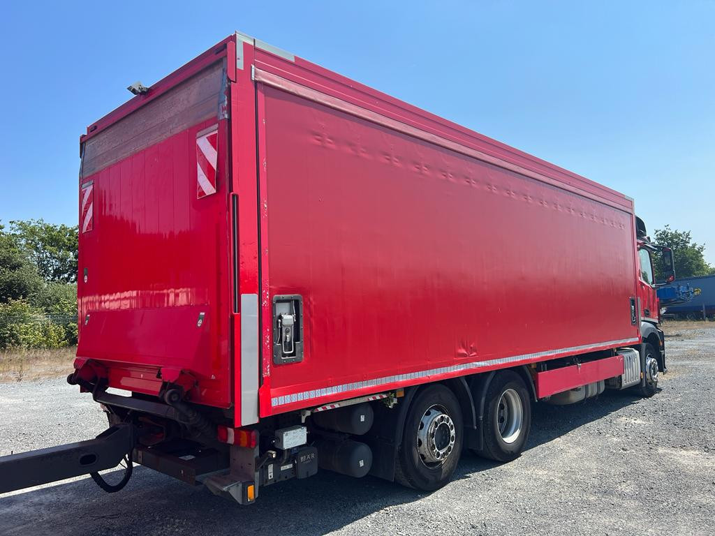 Kamion sa ceradom MERCEDES-BENZ Antos 2540 L 6x2 Pritsche LBW Coca Cola Getränke 8,6m: slika 10 Kamion sa ceradom MERCEDES-BENZ Antos 2540 L 6x2 Pritsche LBW Coca Cola Getränke 8,6m: slika 10