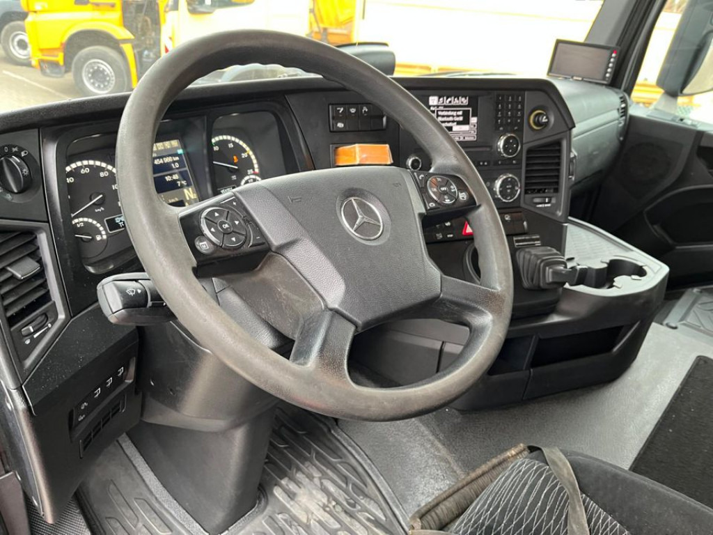Istovarivač, Kamion sa dizalicom MERCEDES-BENZ Arocs 1845 4x4 HAD 2-Achs Allradkipper Heckkran Funk: slika 13