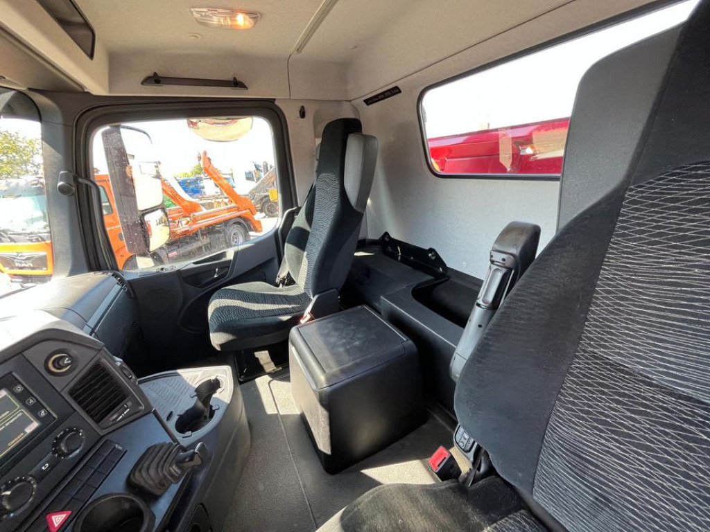 MERCEDES-BENZ Arocs 2648 6x4 3-Achs Kipper Bordmatik - Istovarivač: slika 3 MERCEDES-BENZ Arocs 2648 6x4 3-Achs Kipper Bordmatik - Istovarivač: slika 3