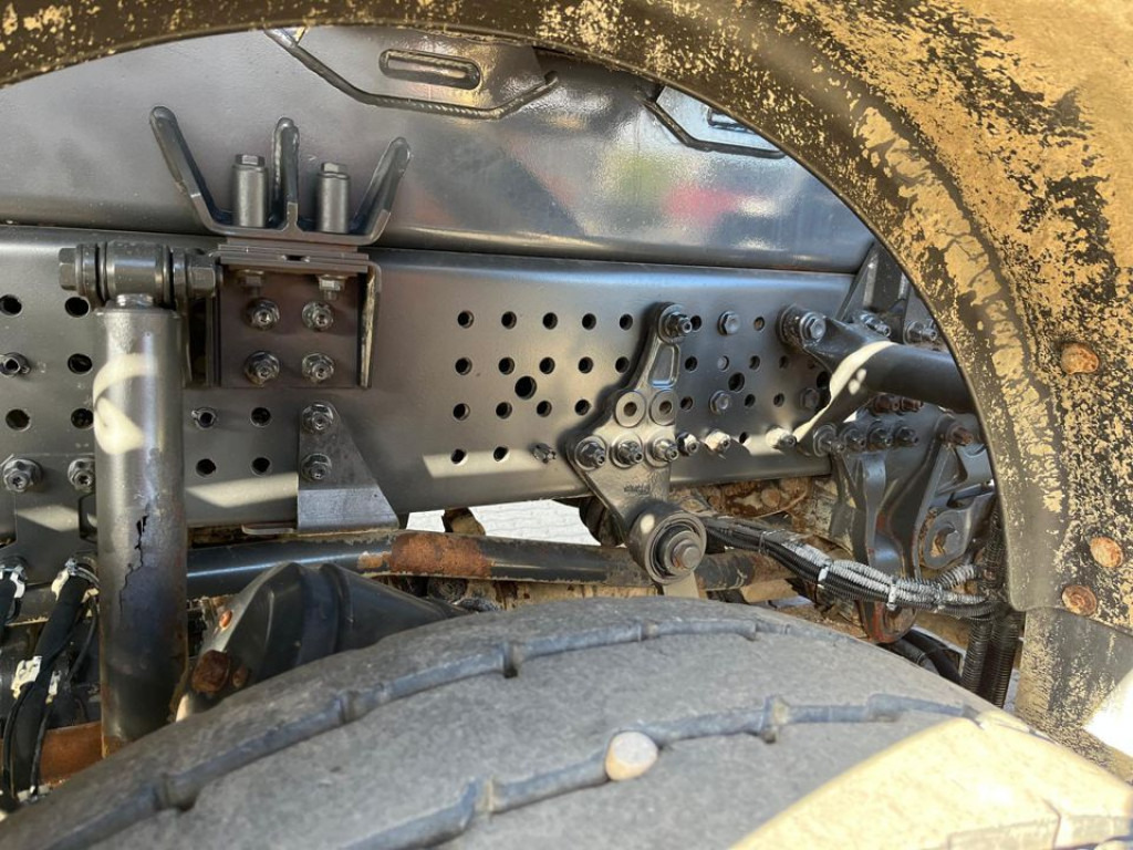 MERCEDES-BENZ Arocs 4145 8x8 4 Achs Muldenkipper Meiller - Istovarivač: slika 5 MERCEDES-BENZ Arocs 4145 8x8 4 Achs Muldenkipper Meiller - Istovarivač: slika 5